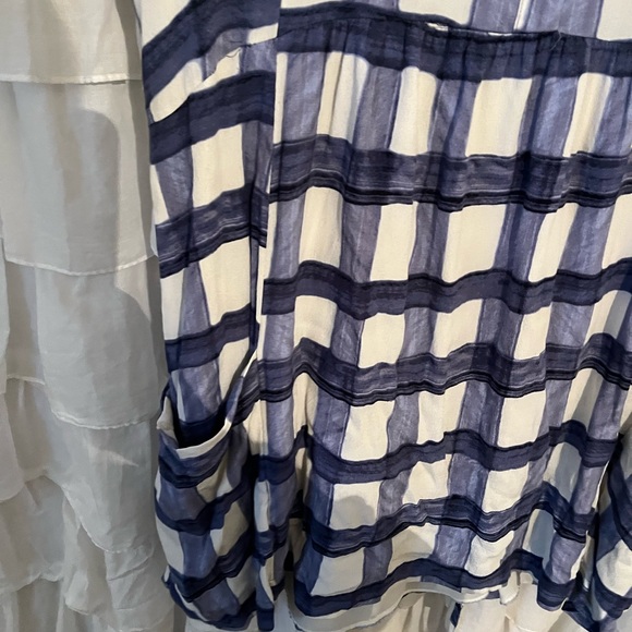 Anthropologie Maeve shift dress. Size medium. - Picture 4 of 4